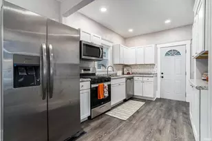 131 E 6th St, Mishawaka, IN 46544 - Photo 10