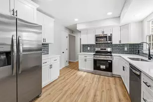 22116 Silver Springs Dr, South Bend, IN 46628 - Photo 10