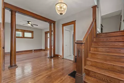 726 W Lasalle Avenue, South Bend, IN 46601 - Photo 4