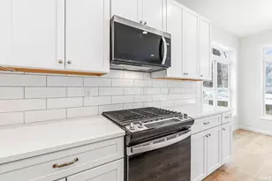 51482 Outer Dr, South Bend, IN 46628 - Photo 16