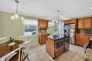2716 Kettering Dr, South Bend, IN 46635 - Photo 6