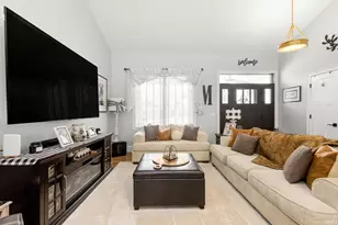 6716 Blackthorn Harbor Dr, South Bend, IN 46628 - Photo 8