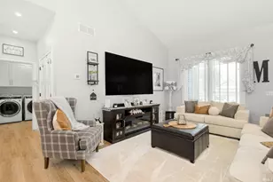 6716 Blackthorn Harbor Dr, South Bend, IN 46628 - Photo 6