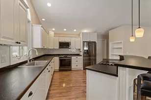 52060 Falcon Chase Dr, Granger, IN 46530 - Photo 12