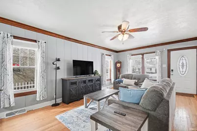 1313 E Mishawaka Avenue, Mishawaka, IN 46544 - Photo 6