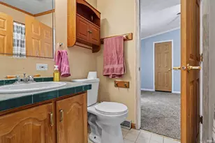 29743 Ashford Dr, Elkhart, IN 46514 - Photo 20