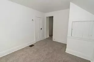 2518 Rogers St, South Bend, IN 46628 - Photo 12