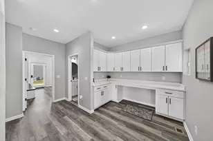 30453 Carter Kash Dr, Elkhart, IN 46517 - Photo 12