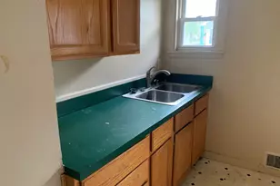 412 W Marion St, Mishawaka, IN 46546 - Photo 6