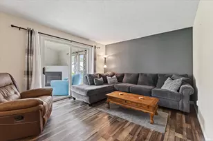 1018 Wheatstone Dr, Mishawaka, IN 46544 - Photo 8