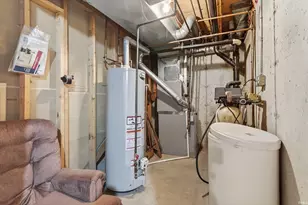 1018 Wheatstone Dr, Mishawaka, IN 46544 - Photo 22