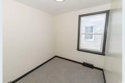 1109 Beale Street, South Bend, IN 46616 - Photo 18