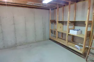 25520 Fawn Ridge Dr, South Bend, IN 46619 - Photo 18