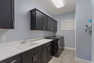 4738 Portside Dr, South Bend, IN 46628 - Photo 28
