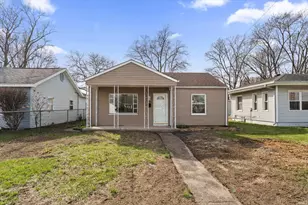 1001 Carlton St, Mishawaka, IN 46544 - Photo 1