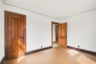 807 Diamond Ave, South Bend, IN 46628 - Photo 22