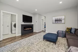 960 N Frances St, South Bend, IN 46617 - Photo 12