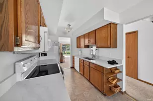 1978 Greenock St, South Bend, IN 46614 - Photo 4