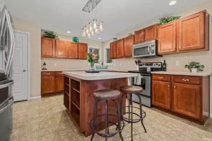 54739 Chalmers Dr, Osceola, IN 46561 - Photo 10