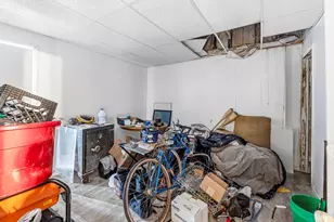 2212 S Michigan St, South Bend, IN 46613 - Photo 12