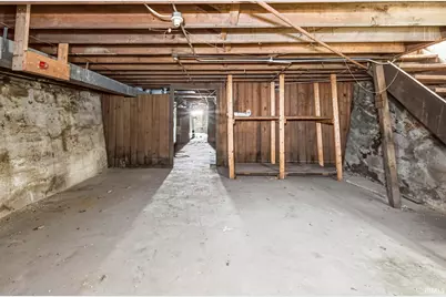 2212 S Michigan Street, South Bend, IN 46613 - Photo 32