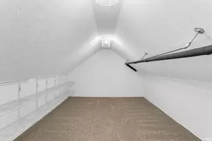 221 Harrison St, Mishawaka, IN 46544 - Photo 20