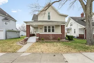 221 Harrison St, Mishawaka, IN 46544 - Photo 1