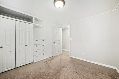 834 W Bryan Street, South Bend, IN 46616 - Photo 12