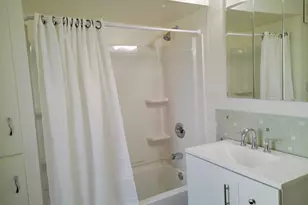 1133 N Brookfield St, South Bend, IN 46628 - Photo 4