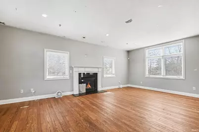 330 N Sunnyside Avenue, South Bend, IN 46617 - Photo 8