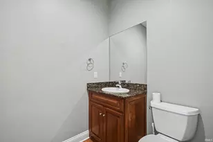 330 N Sunnyside Ave, South Bend, IN 46617 - Photo 12