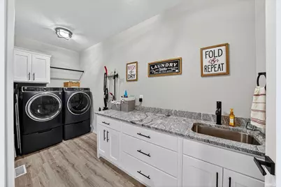 11153 Albany Ridge Drive, Osceola, IN 46561 - Photo 8