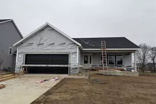 1502 Wilderness Tr, Osceola, IN 46561 - Photo 2