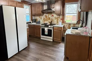 517 Forest Ave, Mishawaka, IN 46545 - Photo 8