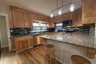 713 E Fairview Ave, South Bend, IN 46614 - Photo 2