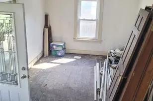 1419 Union St, Mishawaka, IN 46544 - Photo 2