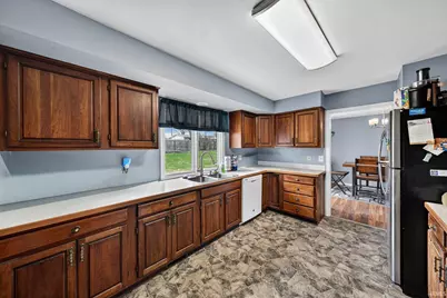1626 N Bay Drive, Elkhart, IN 46514 - Photo 6