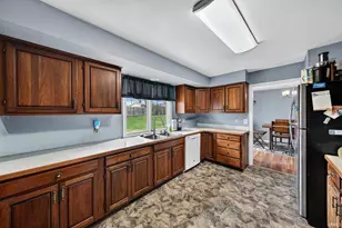 1626 N Bay Dr, Elkhart, IN 46514 - Photo 6