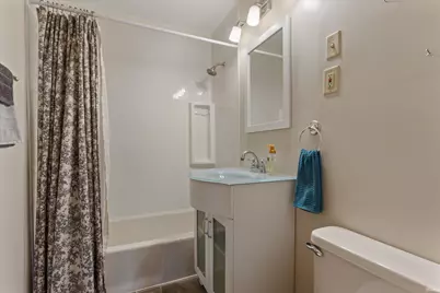 2111 Inglewood Place, South Bend, IN 46616 - Photo 14