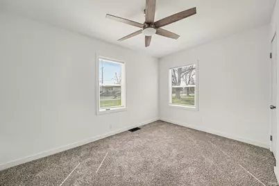 55849 Mayflower Road, South Bend, IN 46619 - Photo 10