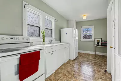 215 W Broadway Street, Mishawaka, IN 46545 - Photo 12