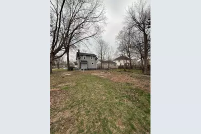 613 E Broadway Street, South Bend, IN 46601 - Photo 14