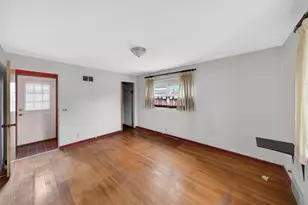 1604 Hoover Ave, South Bend, IN 46615 - Photo 12