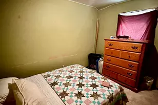 1749 N Fremont St, South Bend, IN 46628 - Photo 10