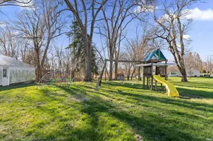 1101 N Huntington St, Syracuse, IN 46567 - Photo 10