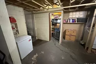 1714 S Twyckenham Dr, South Bend, IN 46613 - Photo 24