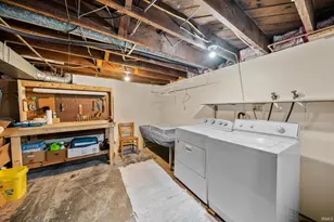 210 Wakewa Ave, South Bend, IN 46617 - Photo 24