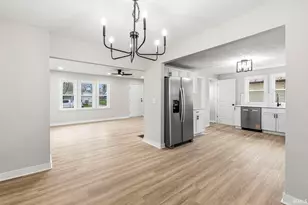 1150 Bresseau St, Elkhart, IN 46514 - Photo 8