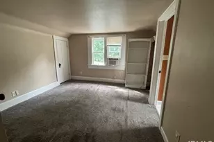 428 W Navarre St, South Bend, IN 46616 - Photo 22