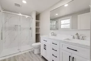 11830 N Acorn Dr, Syracuse, IN 46567 - Photo 12